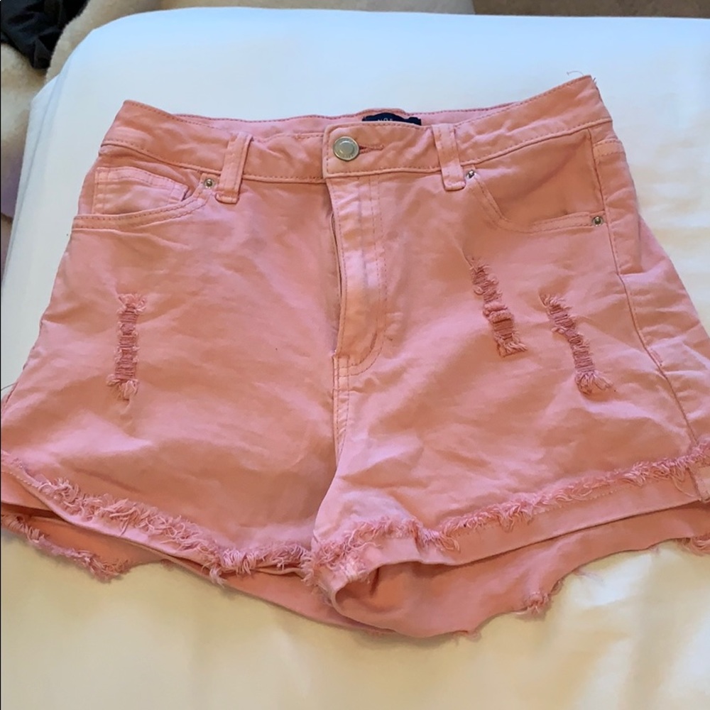 pink shorts